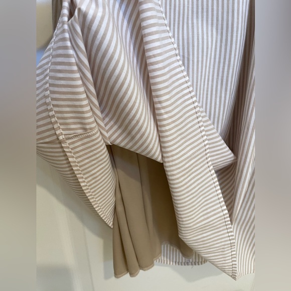 Stevie Hender Rose pleated dress. - Picture 5 of 7